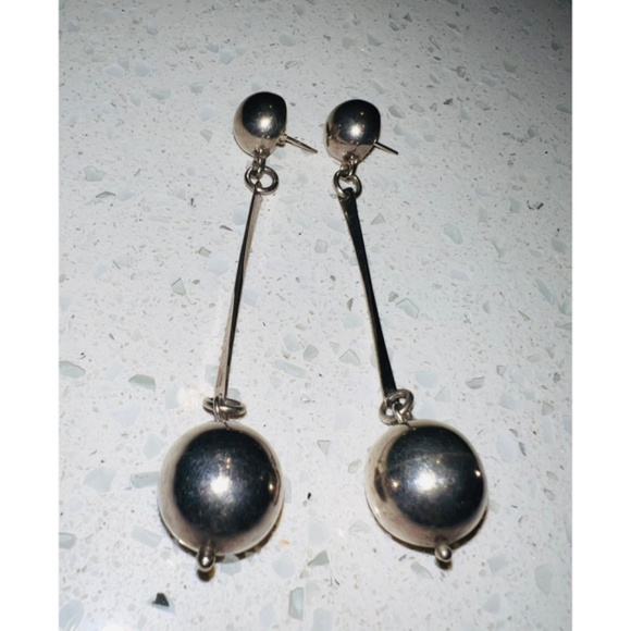 SALE! STERLING SILVER BALL DROP EARRINGS - Picture 1 of 7